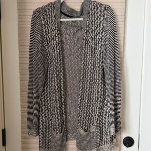 Market & Spruce Black and Cream Knit Cardigan